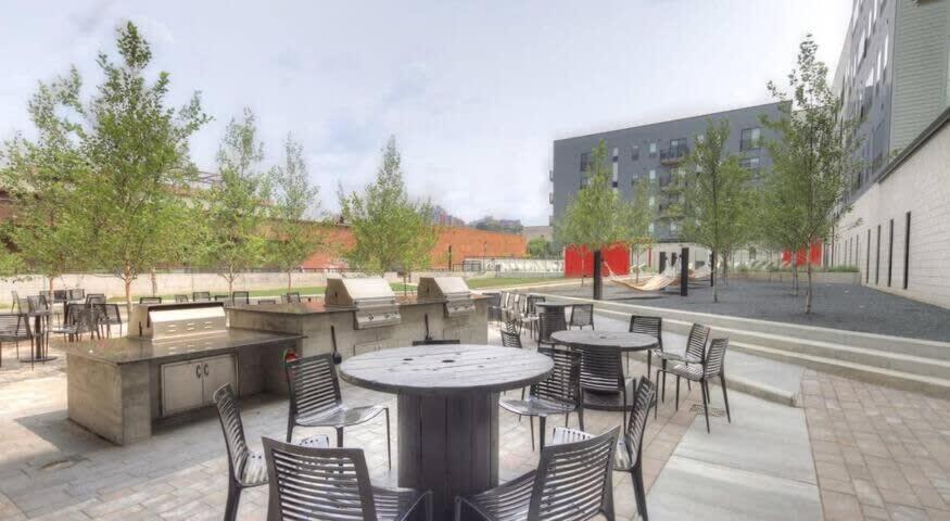 Cozysuites Spacious Sdo, Lawrenceville Pittsburgh Exteriör bild